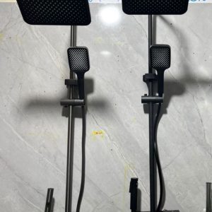 مرش حمام بيانو فاخر بشاشة رقمية لعرض درجة الحرارة – تصميم أنيق وجودة عالية